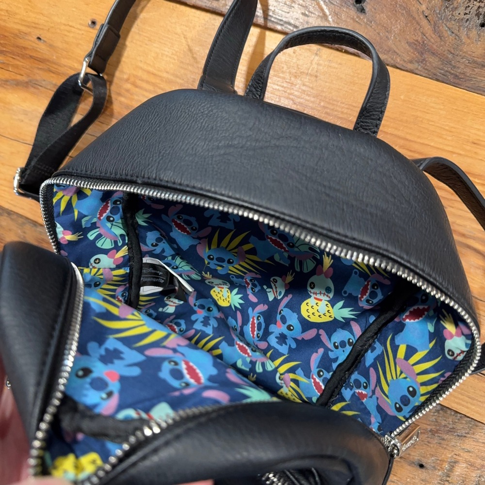 Loungefly Disney Lilo & Stitch Pineapple Ohana Means Family Mini Backpack‎ Black - Picture 8 of 14